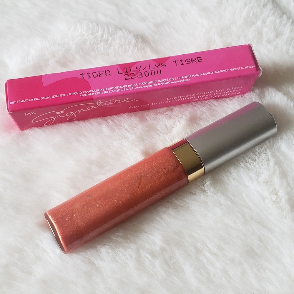 🆕️MK-Tiger Lilly Lip Gloss
